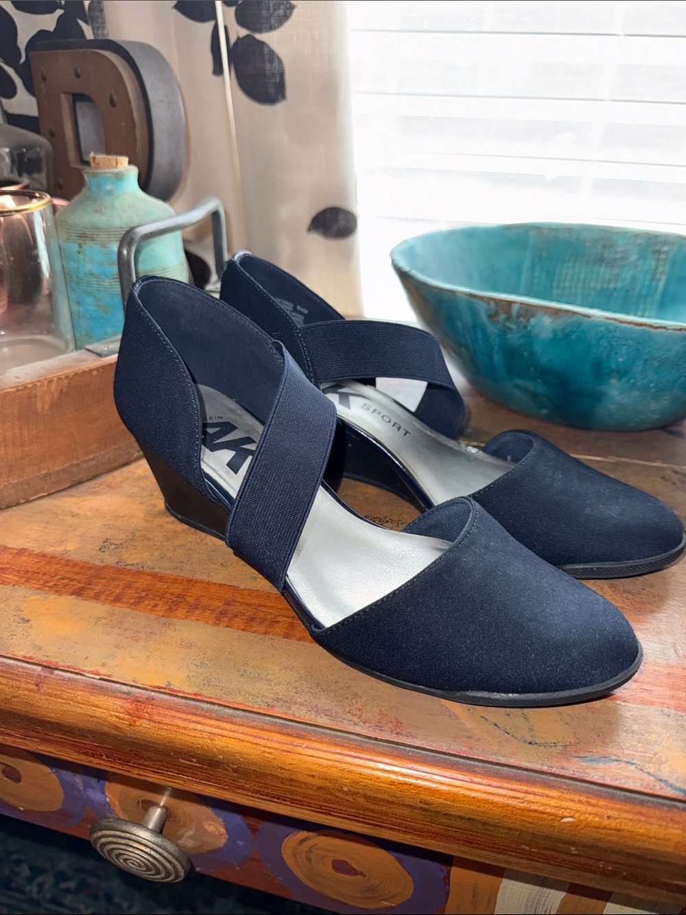 Anne Klein Navy Tara 2 inch Wedge Size 6.5